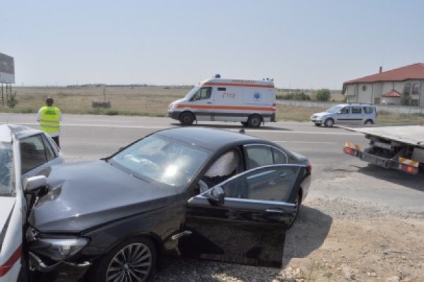 Un şofer din Bistriţa a făcut praf BMW-ul lui Ciprian Ciobanu, fiul fostului director de la ITM